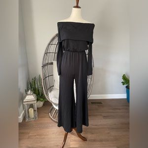 Off the shoulder Jumper